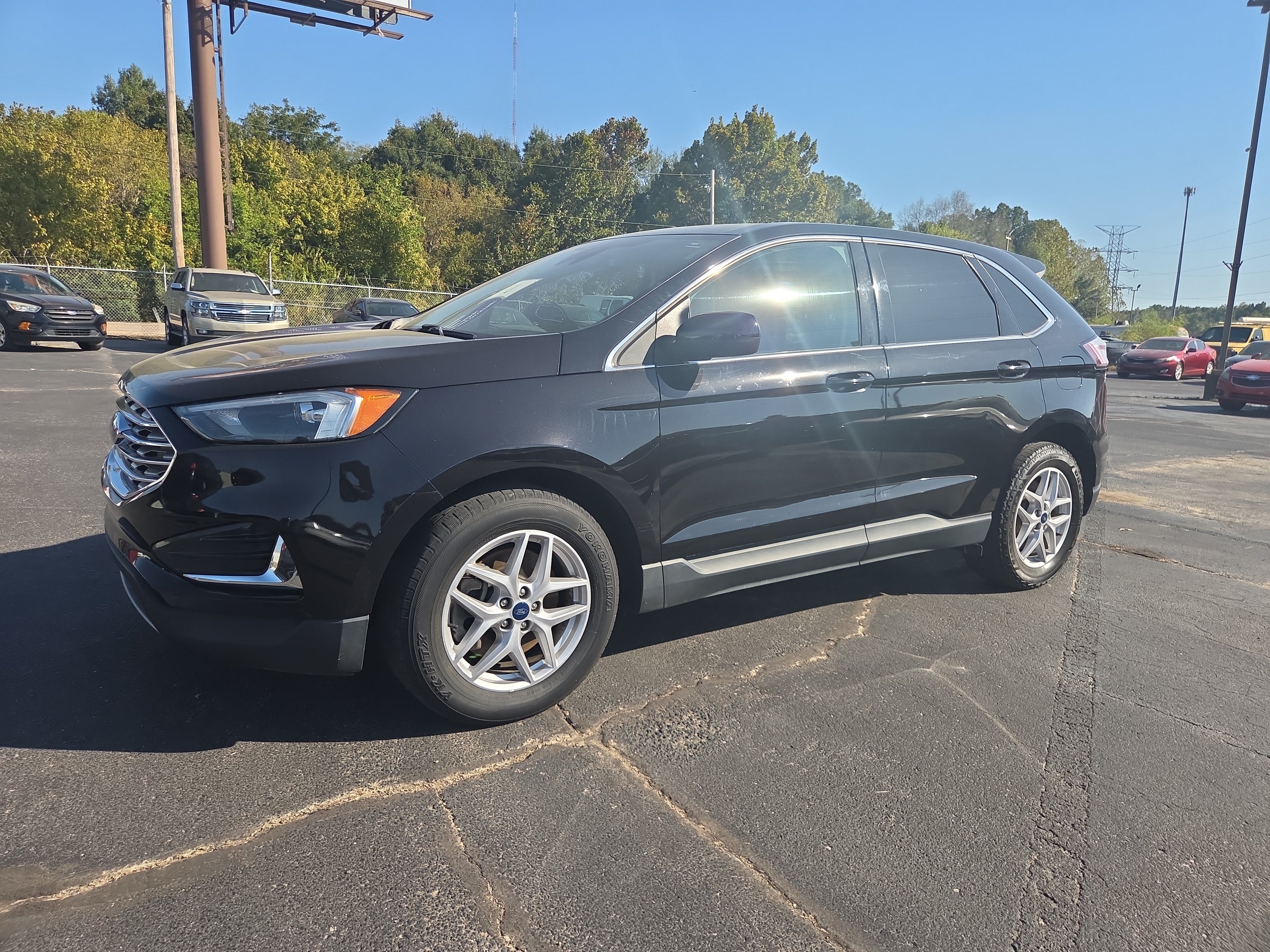 Used 2022 Ford Edge SEL AWD/4WD image 1