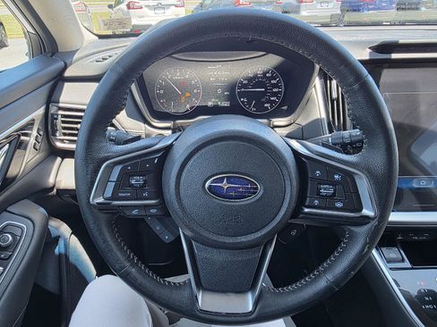 Used 2022 Subaru Outback Limited AWD/4WD image 18