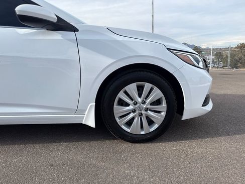 Used 2024 Nissan Sentra S image 32