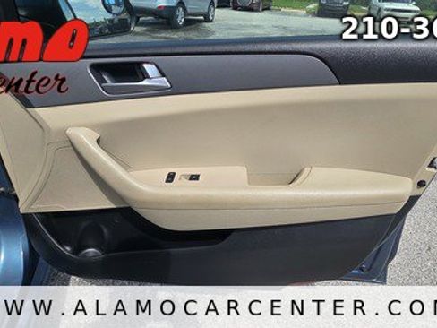 Used 2015 Hyundai Sonata SE FWD image 17