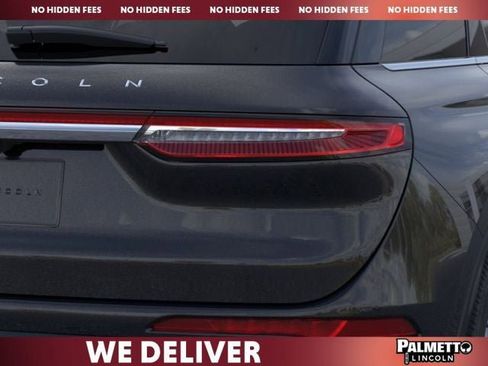 New 2026 Lincoln Corsair Premiere FWD image 21