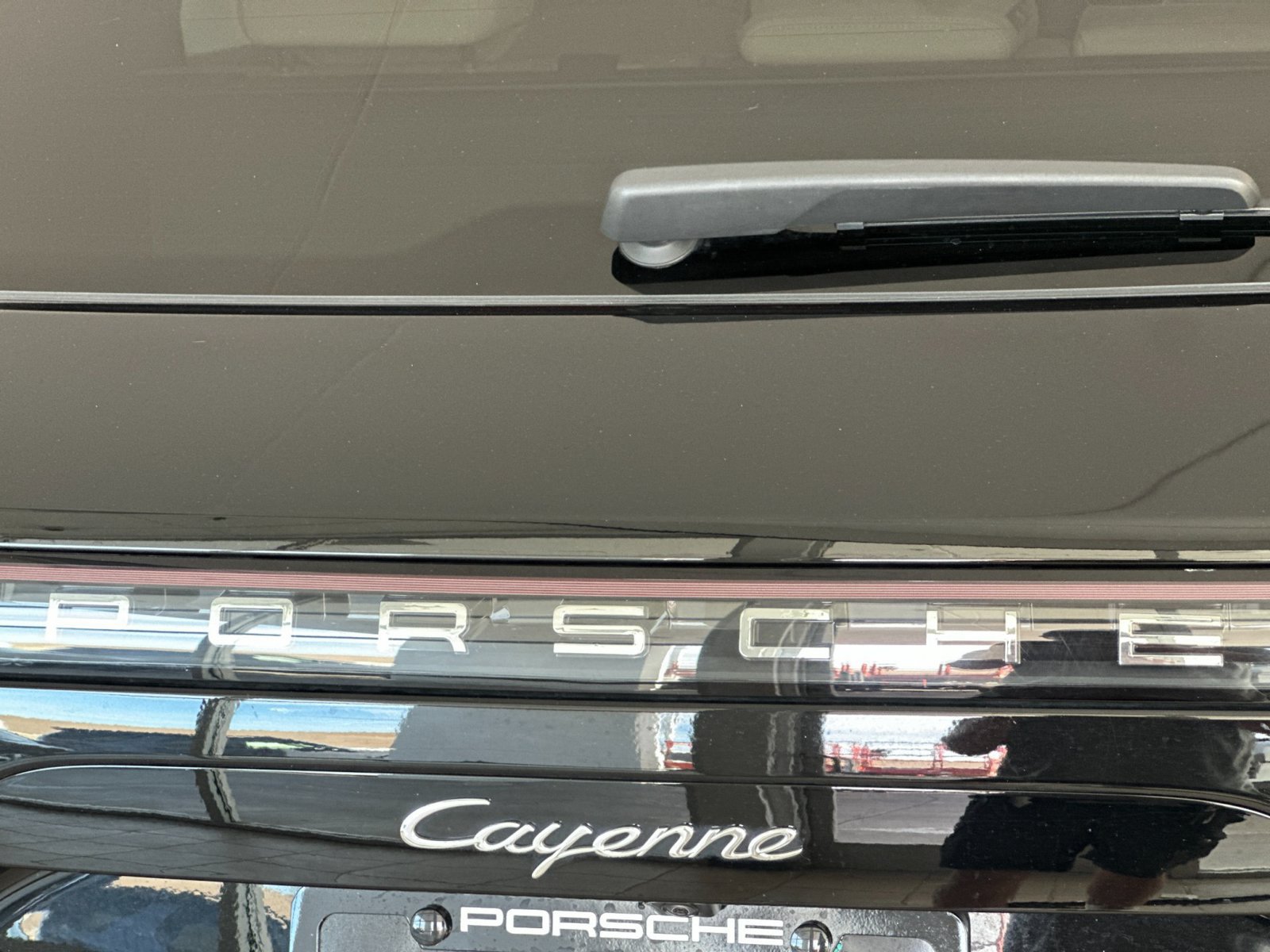 Certified 2023 Porsche Cayenne AWD/4WD image 26