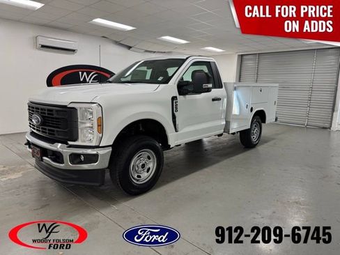 New 2026 Ford F250 XL w/ XL Chrome Package image 1