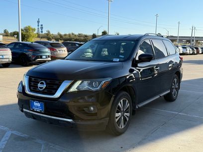 Used 2017 Nissan Pathfinder SL