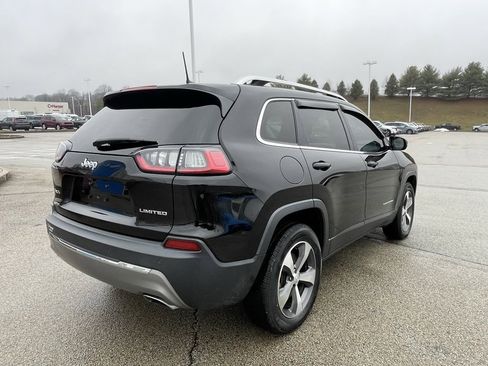Used 2020 Jeep Cherokee Limited image 3