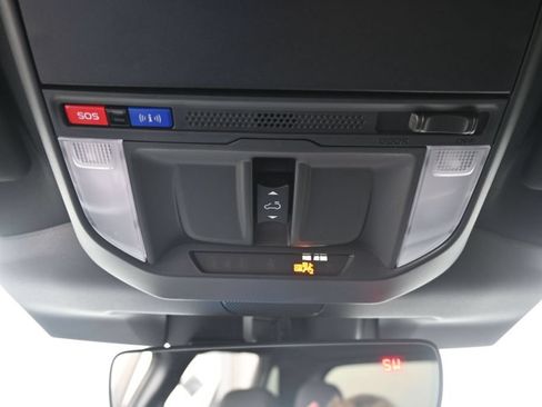 Certified 2025 Subaru Forester Premium w/ Convenience Package #1 AWD/4WD image 14