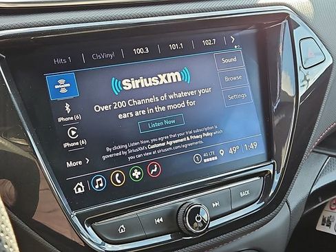 Used 2022 Chevrolet TrailBlazer RS w/ Technology Package image 29