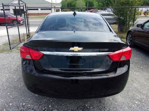 Used 2017 Chevrolet Impala LT image 13