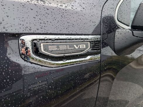 Certified 2022 GMC Sierra 1500 SLT w/ SLT Convenience Package image 8