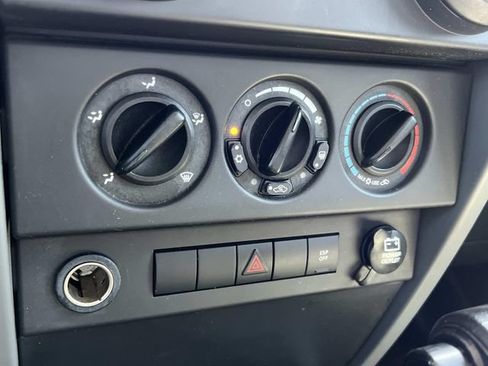 Used 2008 Jeep Wrangler Unlimited X AWD/4WD image 27