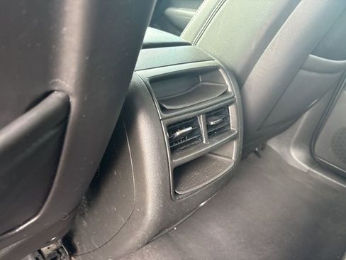 Used 2017 Cadillac XT5 Premium Luxury image 18