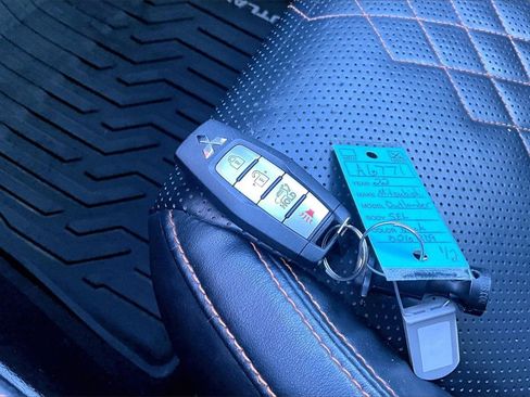 Used 2022 Mitsubishi Outlander SEL image 11