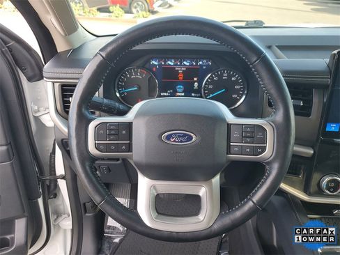 Used 2024 Ford Expedition Max XLT image 25