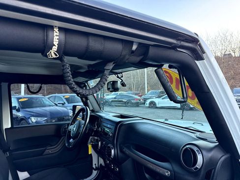 Used 2016 Jeep Wrangler Unlimited Sport w/ Quick Order Package 24S image 44