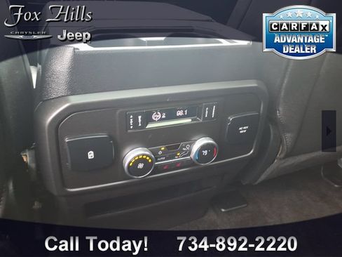 Used 2018 Ford Expedition Limited w/ Equipment Group 302A AWD/4WD image 13