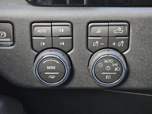 New 2026 Chevrolet Silverado 2500 High Country w/ Technology Package image 16