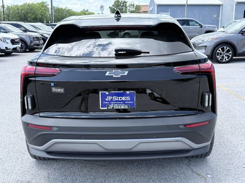 Used 2024 Chevrolet Blazer EV AWD Police image 6