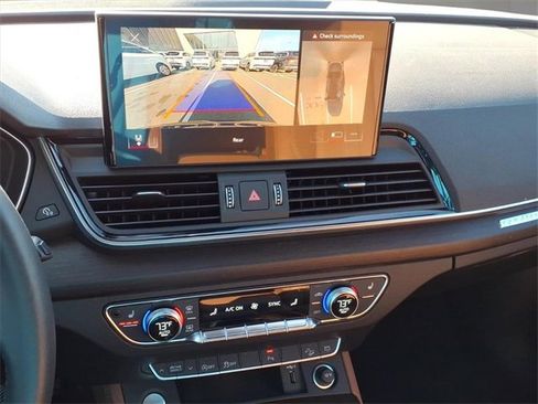 Used 2023 Audi Q5 2.0T Premium Plus w/ Premium Plus Package image 16