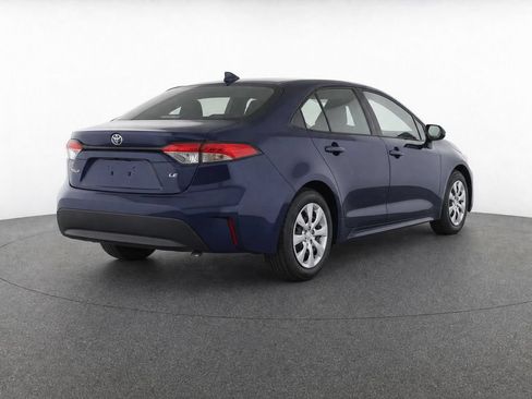 Used 2024 Toyota Corolla LE FWD image 4