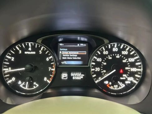 Used 2015 Nissan Altima 2.5 SL w/ Technology Package FWD image 11