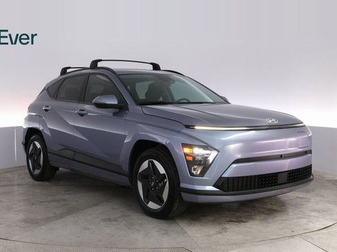 Used 2024 Hyundai Kona SEL image 4