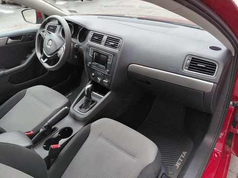 Used 2018 Volkswagen Jetta S image 15