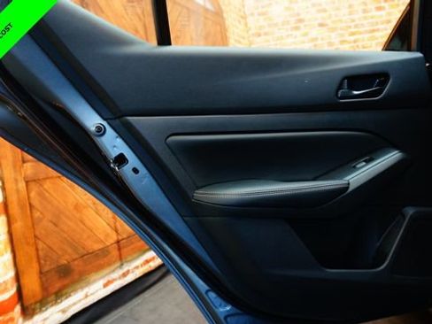 Certified 2025 Nissan Altima 2.5 SV image 38