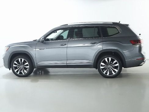 Used 2023 Volkswagen Atlas SEL Premium image 4