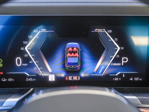 Used 2025 BMW i7 eDrive50 w/ M Sport Package image 20