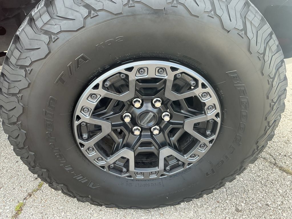 Used 2023 Ford F150 Raptor w/ Equipment Group 802A Raptor R AWD/4WD image 11