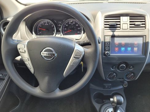 Used 2019 Nissan Versa SV FWD image 22