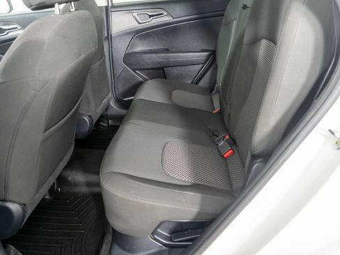 Used 2023 Kia Sportage LX AWD/4WD image 11