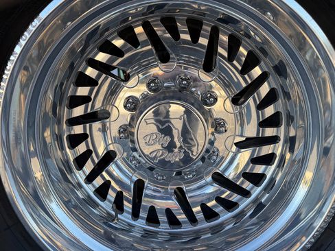 Used 2022 Ford F450 Platinum w/ FX4 Off-Road Package image 8