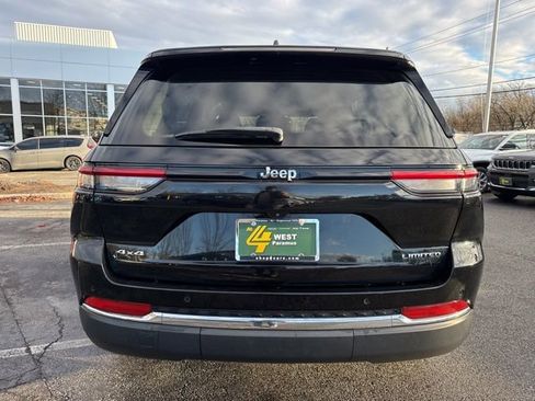 Certified 2022 Jeep Grand Cherokee Limited image 18