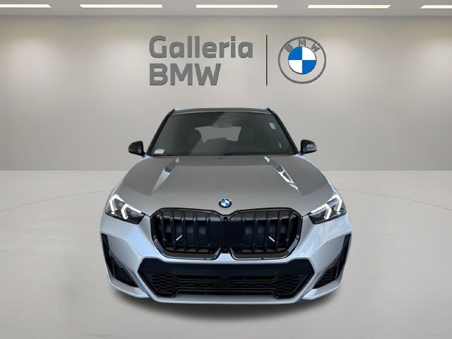 Certified 2026 BMW X1 xDrive28i AWD/4WD image 3