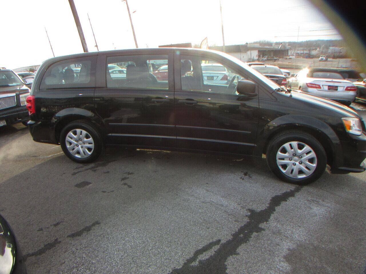 Used 2013 Dodge Grand Caravan American Value Package FWD image 41