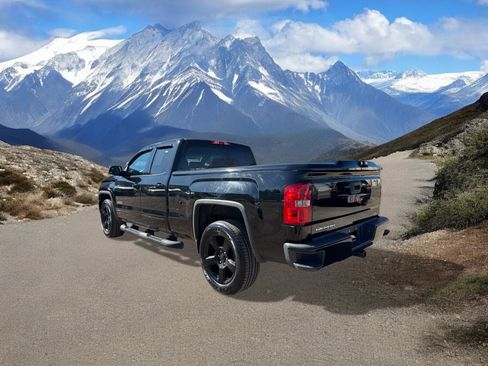 Used 2017 GMC Sierra 1500 4x4 Double Cab w/ Elevation Edition image 3