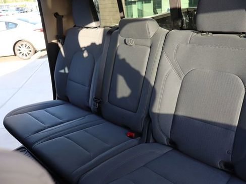 Used 2019 RAM 1500 Big Horn AWD/4WD image 26
