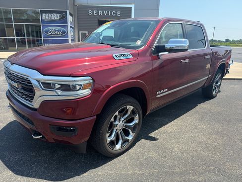 Used 2022 RAM 1500 Limited AWD/4WD image 2