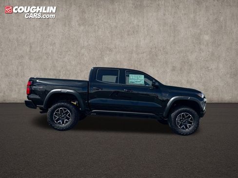 New 2026 Chevrolet Colorado ZR2 w/ Technology Package AWD/4WD image 2