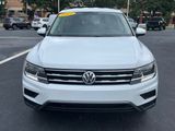 Used 2021 Volkswagen Tiguan S image 2