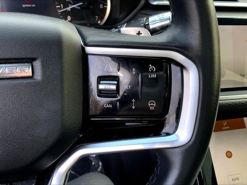 Used 2023 Land Rover Range Rover Velar R-Dynamic S image 22