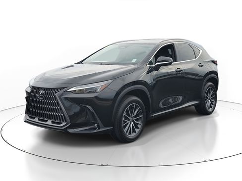 Used 2024 Lexus NX 250 FWD w/ Cold Area Package image 3