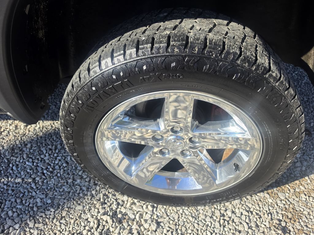 Used 2013 RAM 1500 Express AWD/4WD image 9