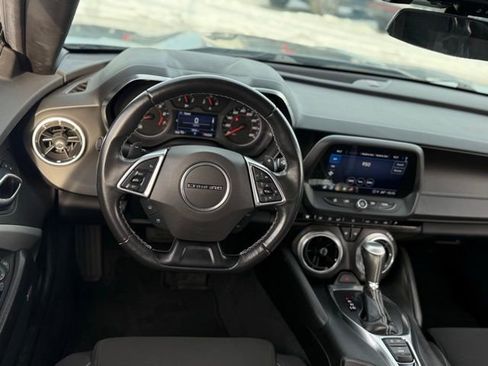 Used 2022 Chevrolet Camaro LT w/ RS Package image 7