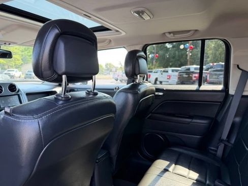 Used 2016 Jeep Patriot High Altitude AWD/4WD image 27