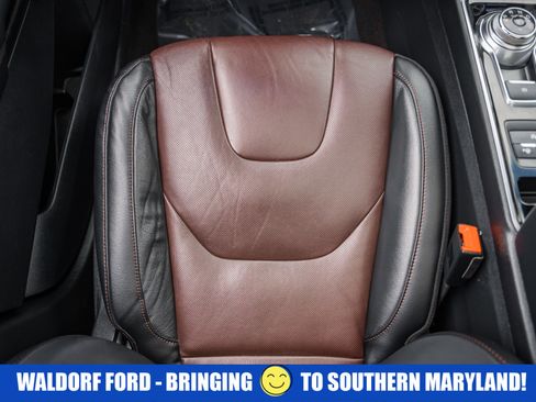 Used 2020 Ford Edge Titanium w/ Equipment Group 301A image 33