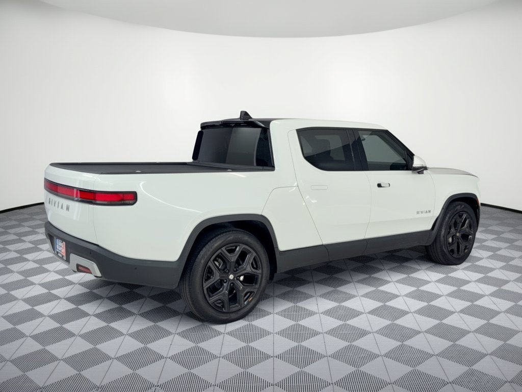 Used 2024 Rivian R1T Adventure Dual AWD/4WD image 9