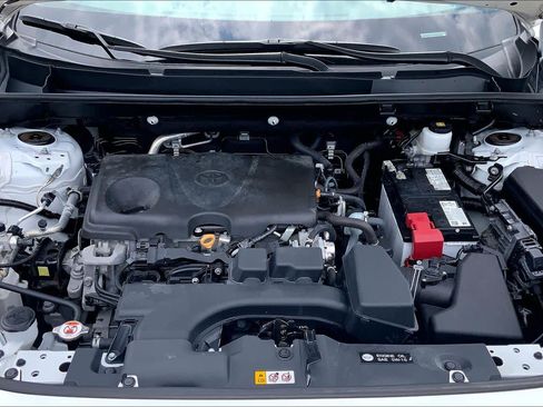 Used 2024 Toyota RAV4 XLE FWD image 29
