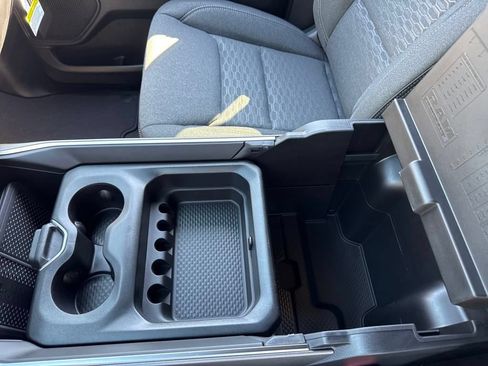 New 2025 RAM 1500 Big Horn AWD/4WD image 34